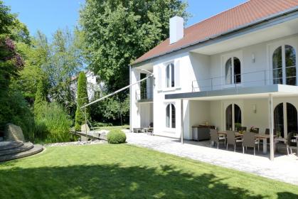 Villa mit Parkgrundst�ck in Regensburg, Innerer Westen	- verkauft 2017
